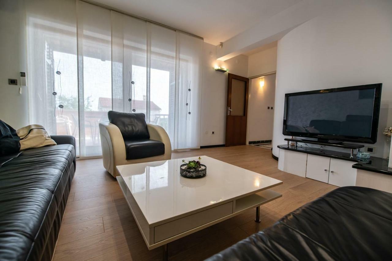 Cave Romane Apartment With Private Pool And Sea View 빈쿠란 외부 사진