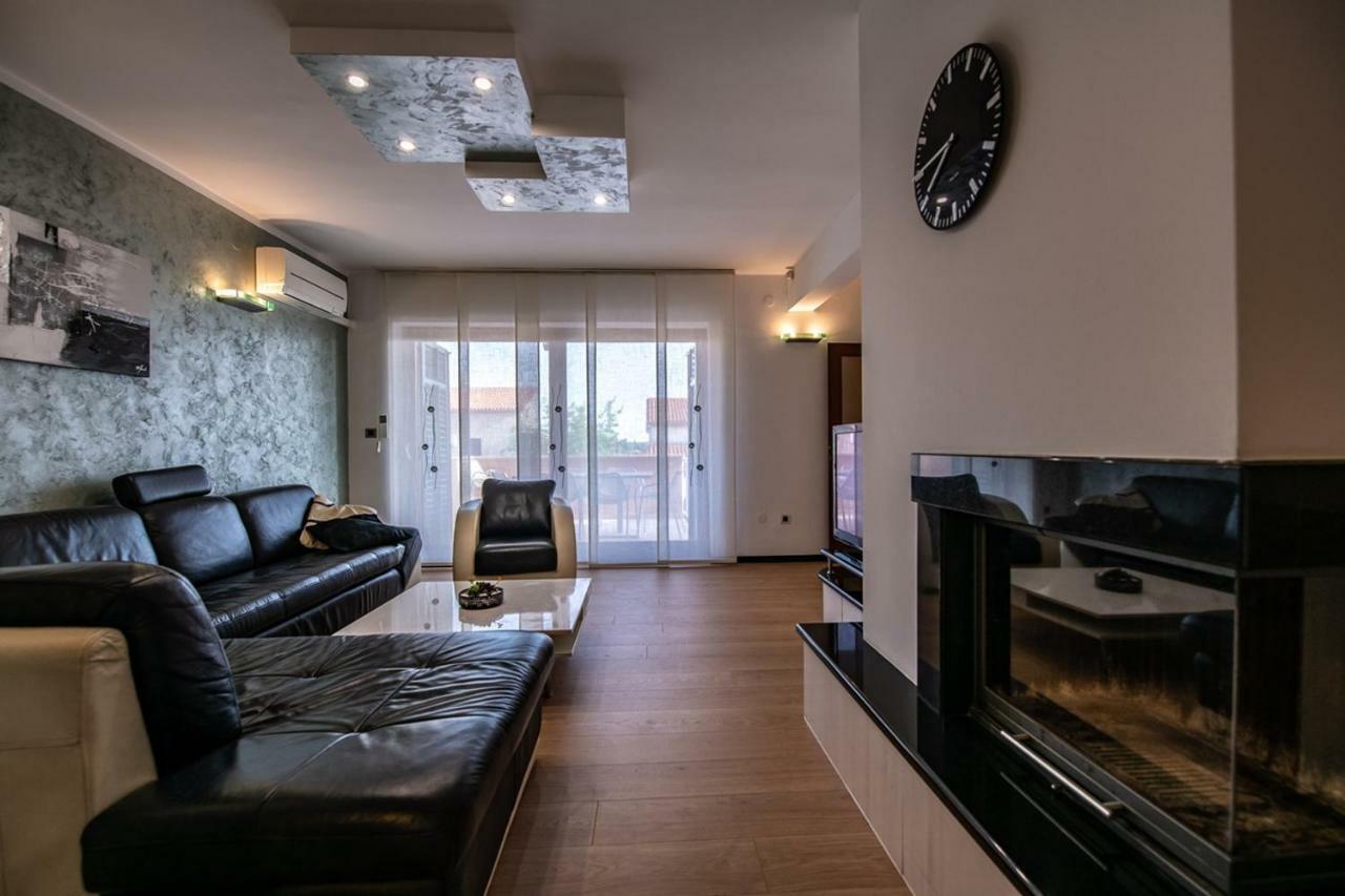 Cave Romane Apartment With Private Pool And Sea View 빈쿠란 외부 사진